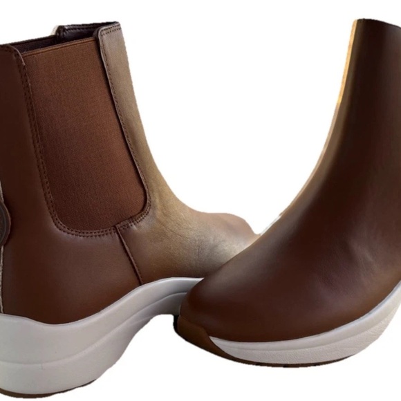 Ralph Lauren Brown Ankle Boots - Picture 3 of 7